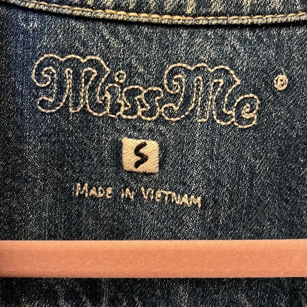 Miss Me Jacket (Oversized) - Picture 4 of 10